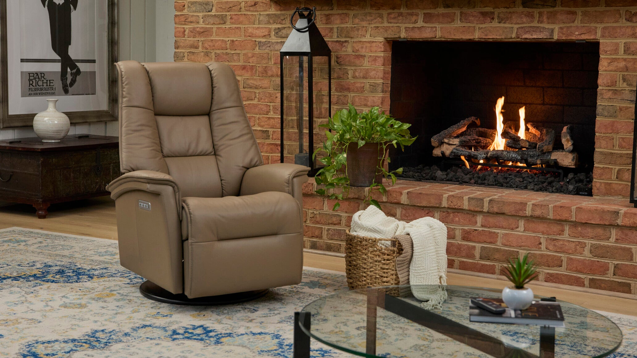 良品　unico 　FRAYE フレイ　レザー　オットマン Fjords Paris Relaxer Chair Collection – By Design Contemporary