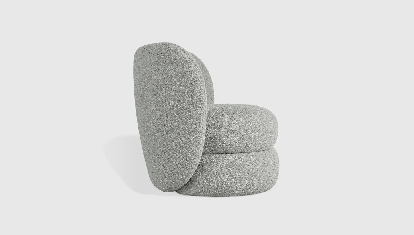 Gus Modern Forme Chair