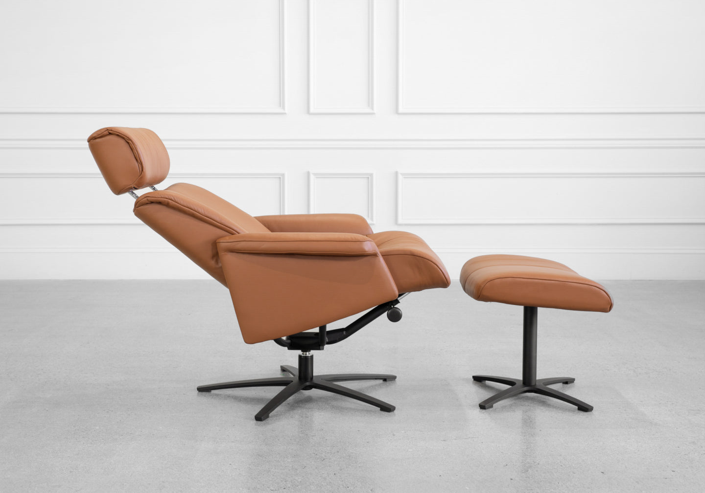 H2 Seating STERLING Leather Recliner with Ottoman (QS)