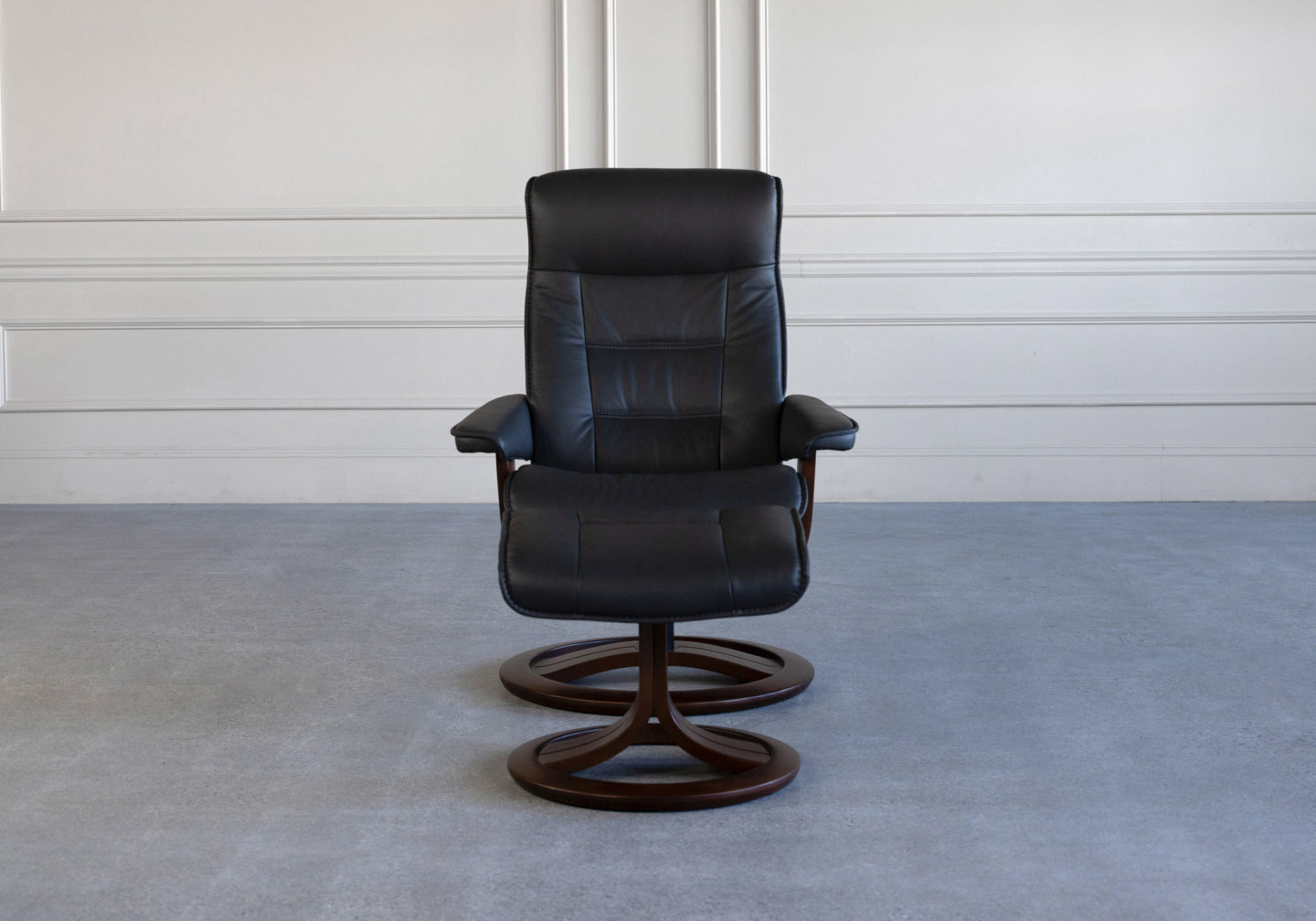 H2 Seating NorSit BRAVO Leather Recliner with Ottoman (QS)