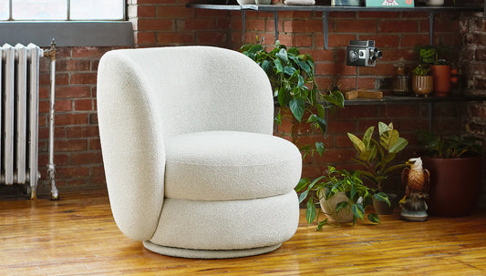 Gus Modern Forme Swivel Chair