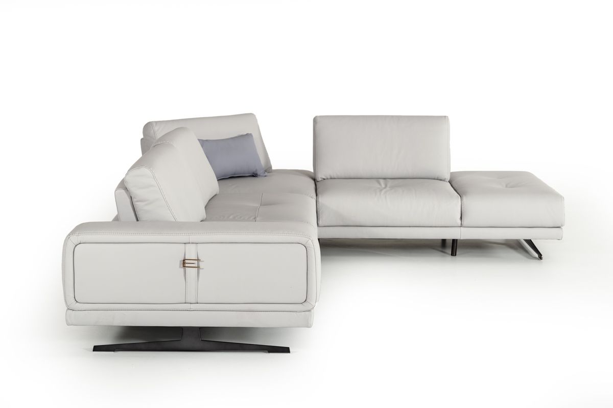 Spazio Sectional by Estro Milano